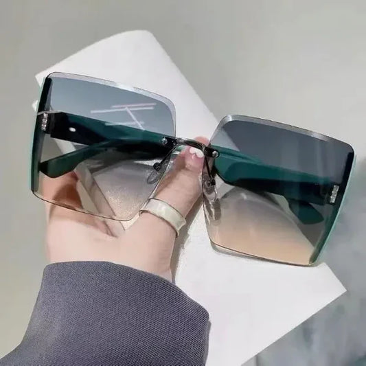 Kwadratowe okulary przeciwsłoneczne Apollo – Twoja droga do stylu i ochrony! 🕶️✨