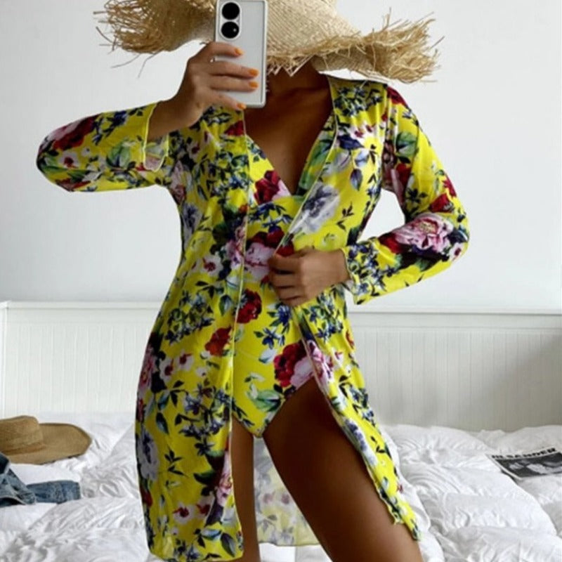 Jednoczęściowy strój kąpielowy w kwiaty + kimono plażowe gratis Erato-Helthfit.pl